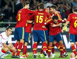 Comemoração, Georgia x Espanha (Foto: Agência Reuters)