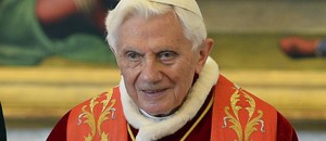 BIOGRAFIA: polêmico, 
Ratzinger reforçou rigidez moral (REUTERS/Vincenzo Pinto)