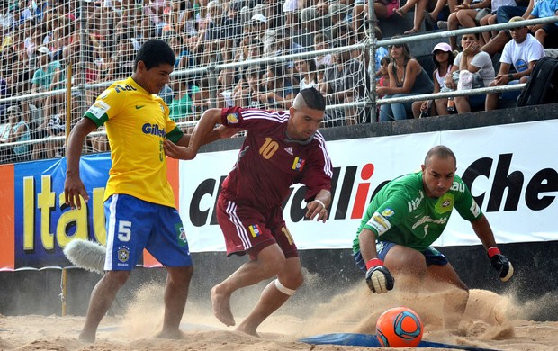 Datinha e Cesinha seleção brasileira de futebol de areia Brasil eliminatórias sul-americanas para Copa do Mundo (Foto: Divulgação BSWW)