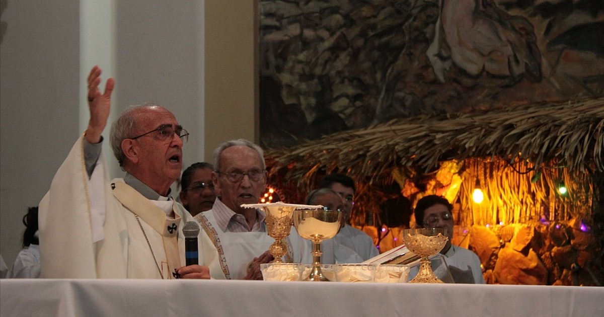 G1 Missa do Galo reúne centenas