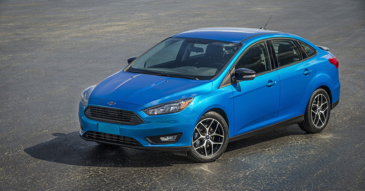 Auto Esporte Após mudar o hatch, Ford também apresenta Focus sedã
