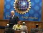 Marina promete seleção de diretores da Petrobras por análise de currículo