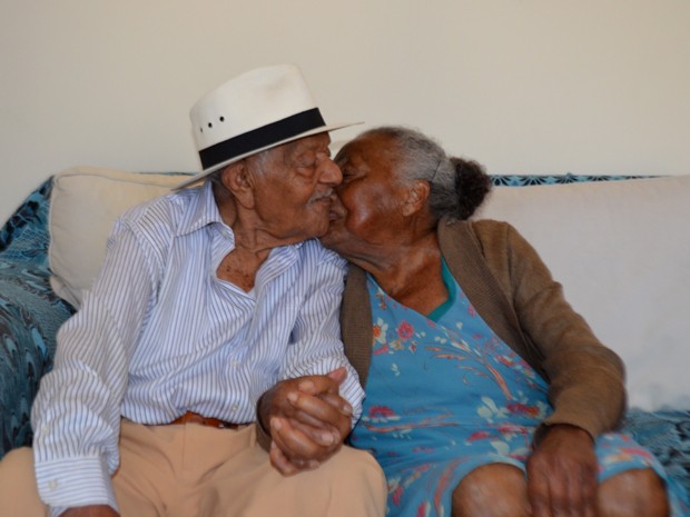 Casal comemora 70 anos de casados em Campinas  (Foto: Priscilla Geremias/ G1)