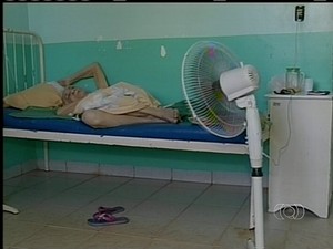 Pacientes precisam levar ventiladores para Hospital de Araguatins, TO (Foto: Reprodução/TV Anhanguera TO)