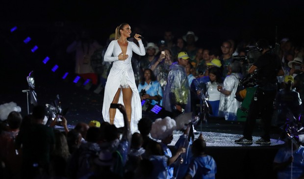 Ivete Sangalo cerimônia de encerramento da Paralimpíada (Foto: Glaucon Fernandes/AgNews)