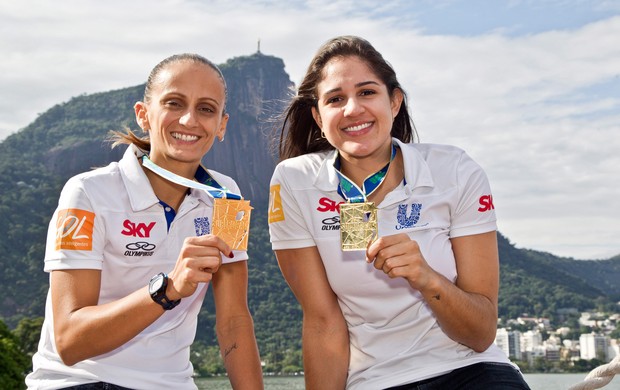 Volei - Natália Fabi Rio de Janeiro Campeão Medalha (Foto: Ivo Gonzalez/Agência O Globo)