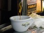 Chegada do frio aquece vendas de bebidas quentes no interior de SP