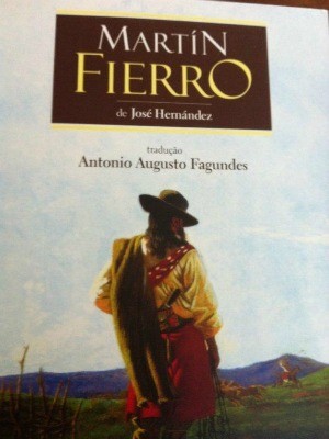 Livro com tradução de Nico Fagundes (Foto: Divulgação)