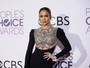 Jennifer Lopez e mais famosos vão ao ‘People's Choice Awards’