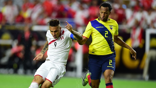  Guerrero dá duas assistências, mas Peru cede empate ao Equador em jogaço 000_bn73d