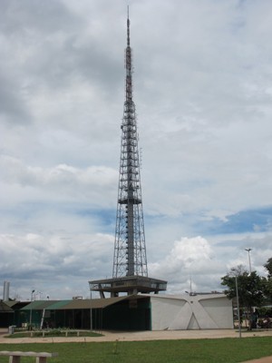 A Torre de TV estará aberta a visitas das 8h às 18h nessa quarta-feira (1º) de feriado (Foto: Luciana Amaral/G1) A Torre de TV estará aberta a visitas das 8h às 18h nessa quarta-feira (1º) de feriado (Foto: Luciana Amaral/G1)