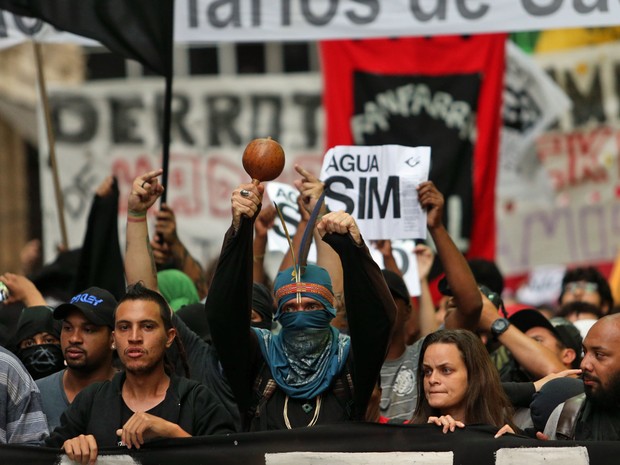 Manifestação MPL Centro  (Foto: Daniel Teixeira/Estadão Conteúdo )