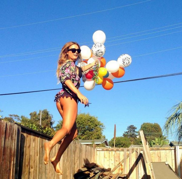 Alana Blanchard brinca em foto nas redes sociais (Foto: Reprodução/Instagram)