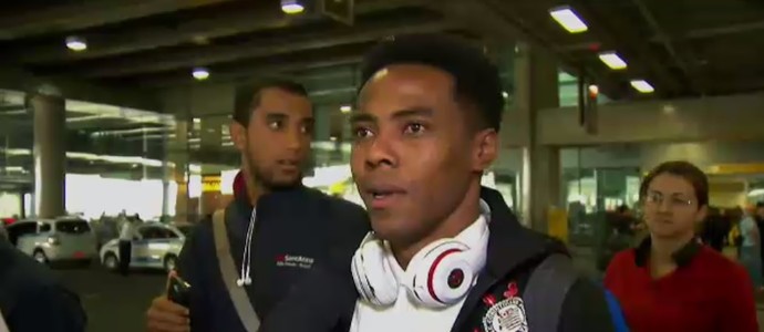 Elias vê preocupação excessiva com o Corinthians: 