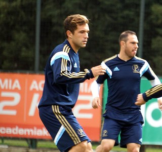 Gareca deve poupar jogadores e estrear Allione contra Fiorentina