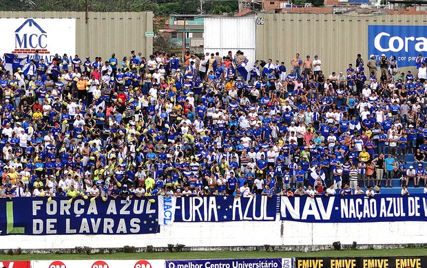 torcida Cruzeiro jogo (Foto: Marco Antônio Astoni)