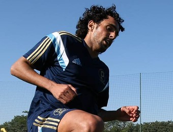 Com Brasil x Chile, Diogo descarta zoar Valdivia e brinca sobre 