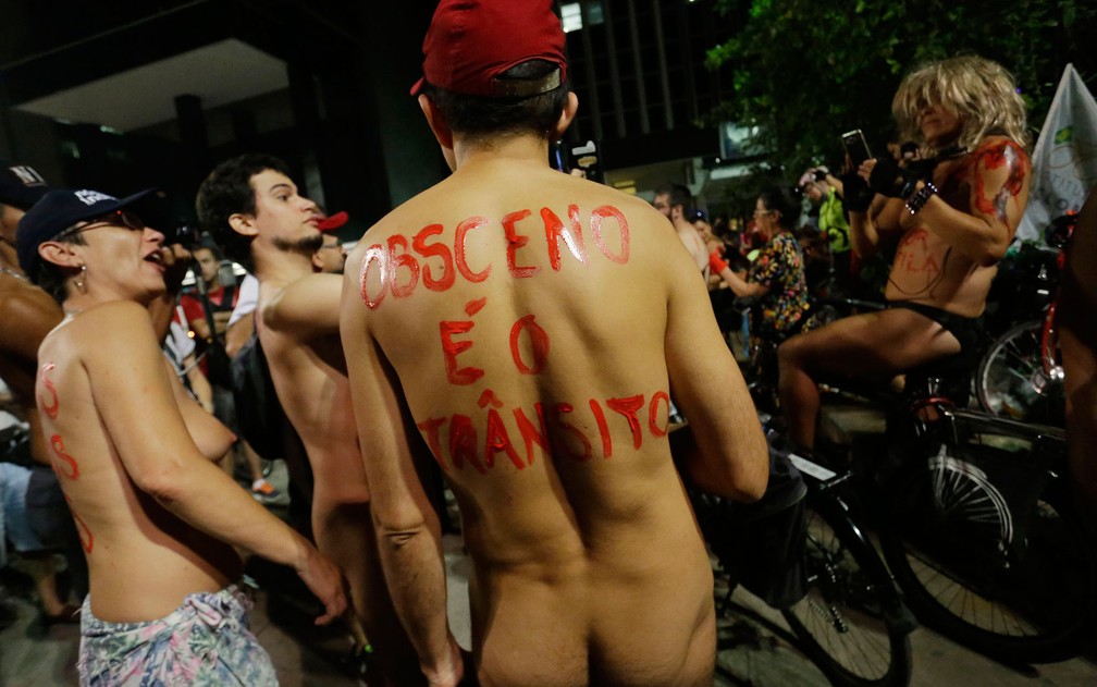 Protesto na Avenida Paulista contra a violência do trânsito na cidade (Foto: NELSON ANTOINE/AGIF/ESTADÃO CONTEÚDO)