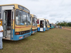 ônibus escolar ro (Foto: Rogério Aderbal/G1)