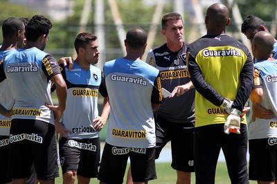 Vagner Mancini Botafogo treino (Foto: Vitor Silva / SS Press)