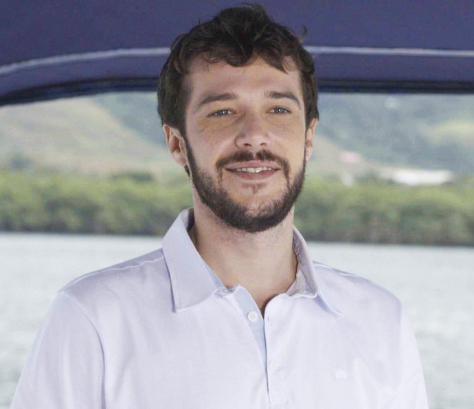 Giovanni aparece de surpresa em iate da família Abdala (Foto: TV Globo) Giovanni aparece de surpresa em iate da família Abdala (Foto: TV Globo)