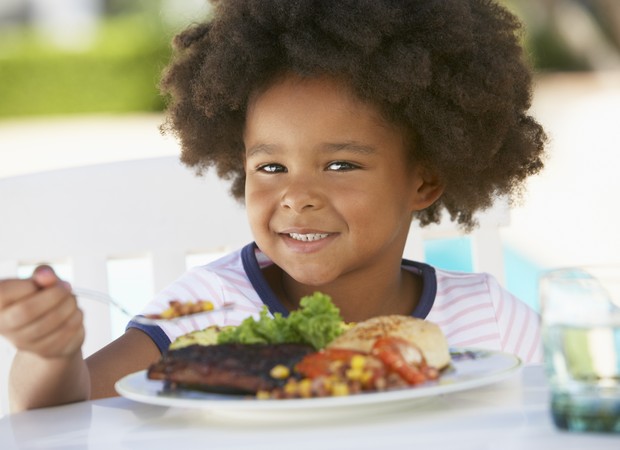 Alimentação vegetariana para crianças e adolescentes, o que você precisa  saber