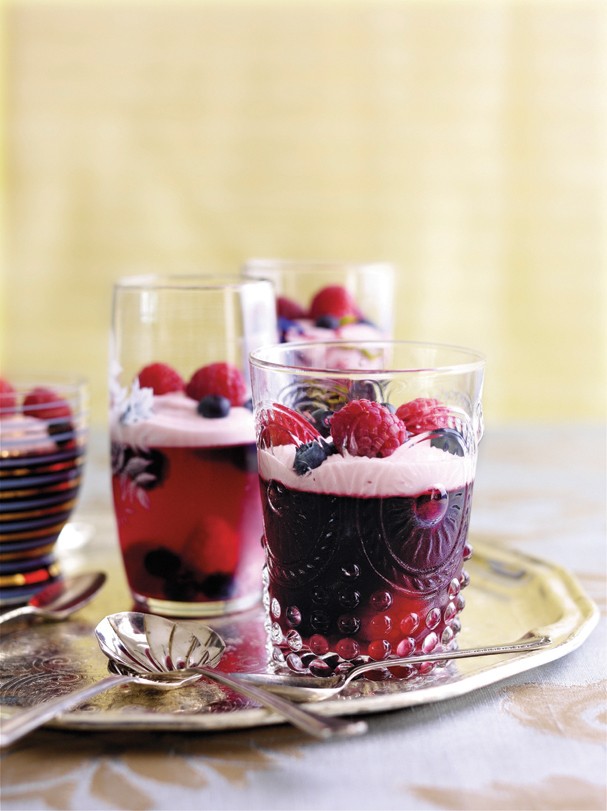 Gelatina Cremosa Com Frutas Vermelhas E Receita Fit Pra Matar Desejo De Doce Revista Glamour Receita Upload feito em 02 de dezembro de 2018. revista glamour globo