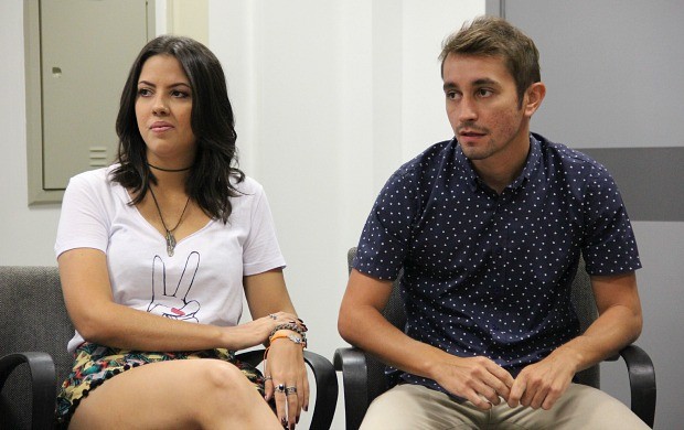Moacyr Massulo e Camila Seixas são os apresentadores do Zappeando (Foto: Luís Henrique Oliveira/ Rede Amazônica)