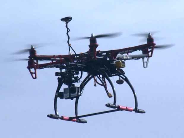 Drone é usado para combate à dengue em Limeira, SP (Foto: Reprodução EPTV)