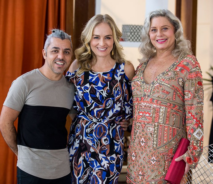 Vera Fischer posa com Angélica e o consultor de moda Anderson Vescah (Foto: Ellen Soares/Gshow)