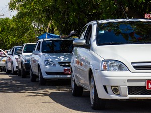 Taxistas de Maceió exigem mais segurança do Governo do Estado. (Foto: Jonathan Lins/G1)