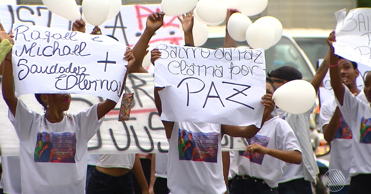 G1 Após Morte De Jovens Moradores Do Bairro Da Paz Fazem Novo Protesto Notícias Em Bahia 