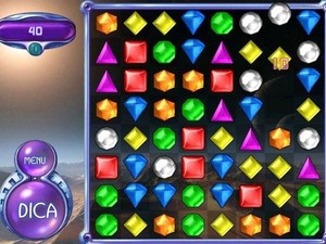Mulheres gostam de jogos 'junta três', como o Bejeweled (Foto: Internet/Reprodução)