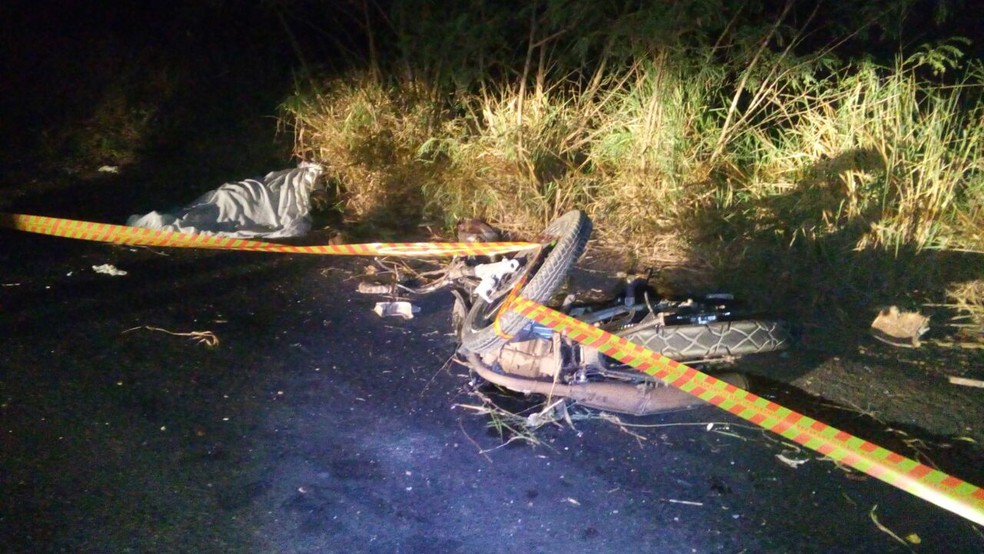 Acidente ocorreu em uma estrada vicinal, em Panorama (Foto: Blog Panorama Notícia/Ermenson Rodrigues/Cedida)
