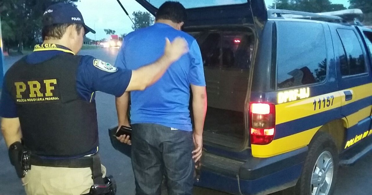 Motorista de SP é preso em Montes Claros por apresentar CNH falsa - Globo.com