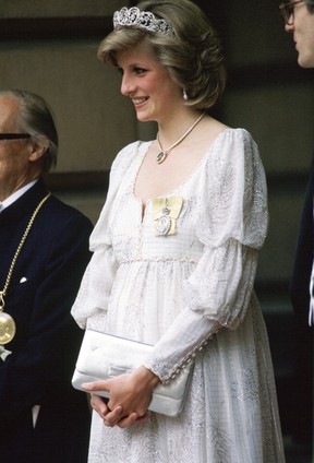 Ego Princesa Diana Ameacou Camilla Parker Bowles De Morte Diz Site Noticias De Famosos