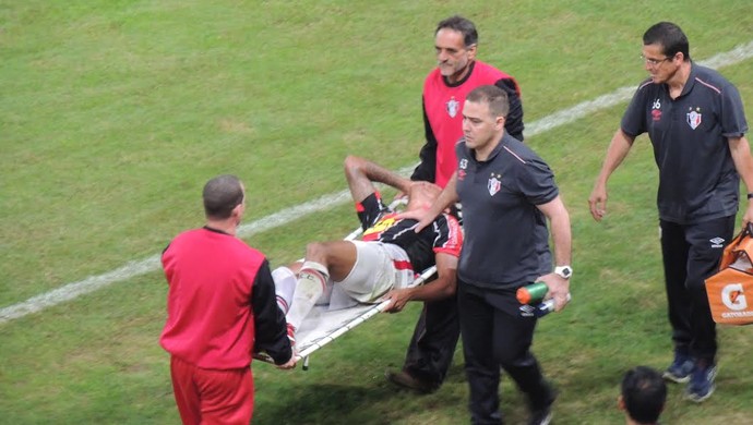 JEC e Palmeiras entram em acordo, e Renato fará cirurgia em São Paulo