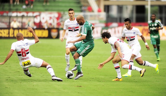 Alecsandro busca embalo no Palmeiras em reencontro com Cuca