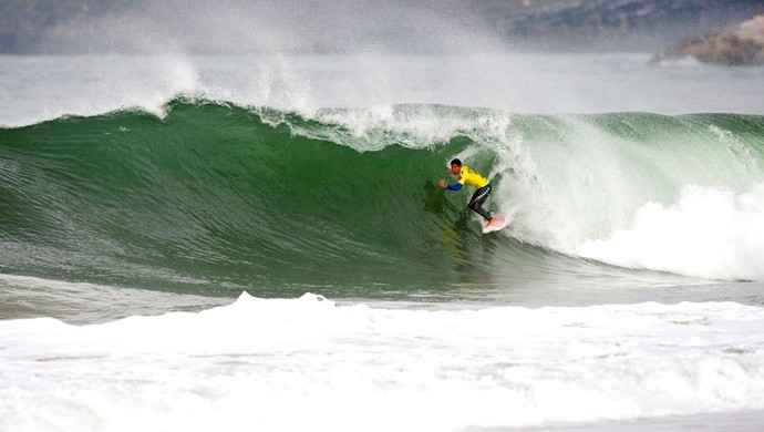 Surfe Adriano de SOouza, mineirinho WCT de Portugal (Foto: Divulgação / ASP)