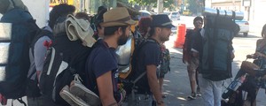 Consulado ajuda argentinos sem dinheiro no Rio (Daniel Silveira/G1)