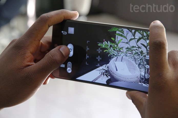 Interface do aplicativo de câmera do LG G Flex (Foto: Luciana Maline/TechTudo) Interface do aplicativo de câmera do LG G Flex (Foto: Luciana Maline/TechTudo)