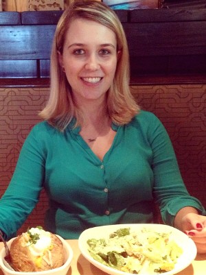 Jornalista come saladas e segue dieta à risca (Foto: Reprodução/ Facebook)