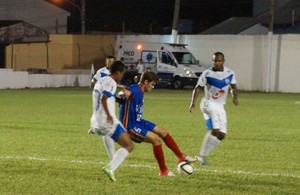 Dom Bosco fez 2 a 1 no Brasil Central (Foto: Adriane Rangel/FMF)