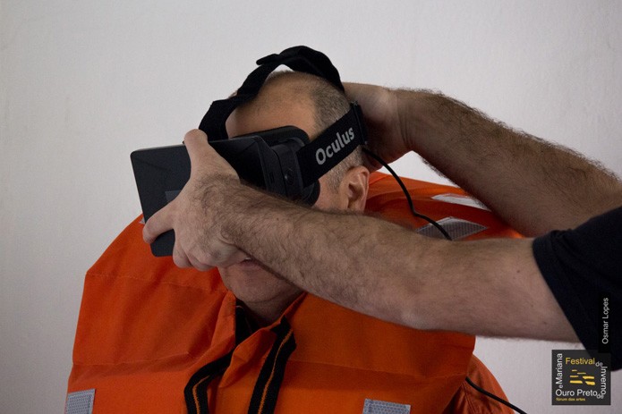 Atualmente, o grupo trabalha com psicólogos para o tratamento experimental de fobias via Realidade Virtual (Foto: Divulgação/8E7) (Foto: Atualmente, o grupo trabalha com psicólogos para o tratamento experimental de fobias via Realidade Virtual (Foto: Divulgação/8E7)) Atualmente, o grupo trabalha com psicólogos para o tratamento experimental de fobias via Realidade Virtual (Foto: Divulgação/8E7) (Foto: Atualmente, o grupo trabalha com psicólogos para o tratamento experimental de fobias via Realidade Virtual (Foto: Divulgação/8E7))