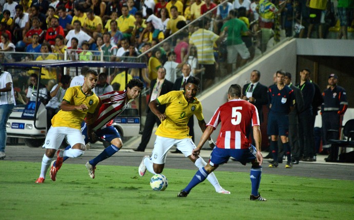 Amistoso 2015: Brasil x Paraguai (Foto: Fernando Madeira/A Gazeta)
