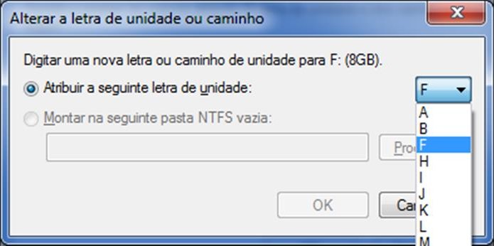Altere a letra da unidade do pendrive para que ele passe a ser reconhecido pelo Windows (Foto: Reprodução/Dario Coutinho) Altere a letra da unidade do pendrive para que ele passe a ser reconhecido pelo Windows (Foto: Reprodução/Dario Coutinho)