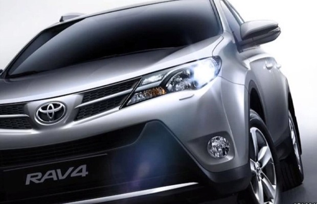 Vazam fotos da nova Toyota RAV4 (Foto: Reprodução)