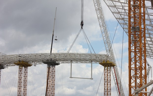 Nova estrutura metálica instalada na Arena Corinthians (Foto: Divulgação)