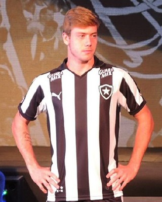 Camisa Botafogo 1 (Foto: Gustavo Rotstein)