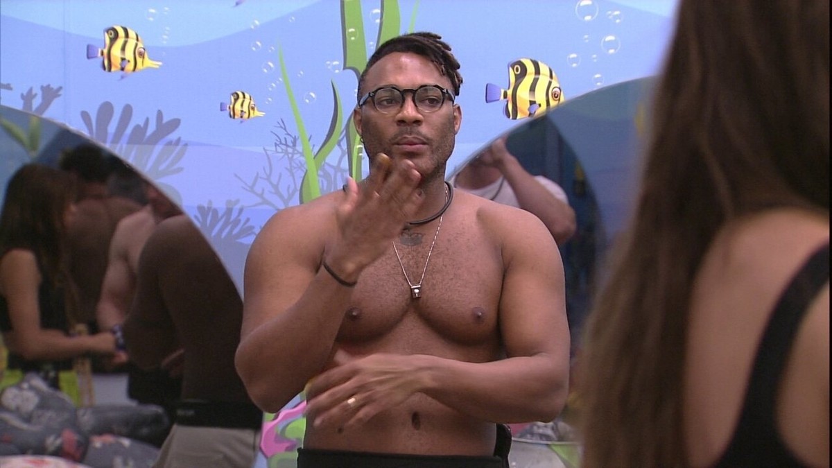 Fred Nicácio questiona sobre primeira festa do BBB 23 dentro da casa